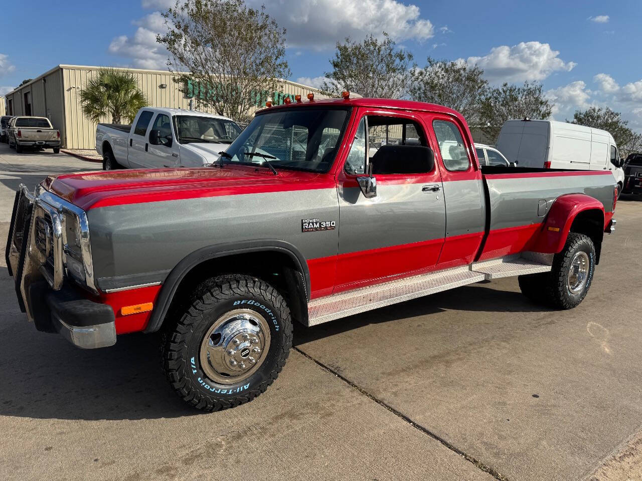 Dodge-Other-Pickups-Pickup-1993-Red-Gray-227561-8