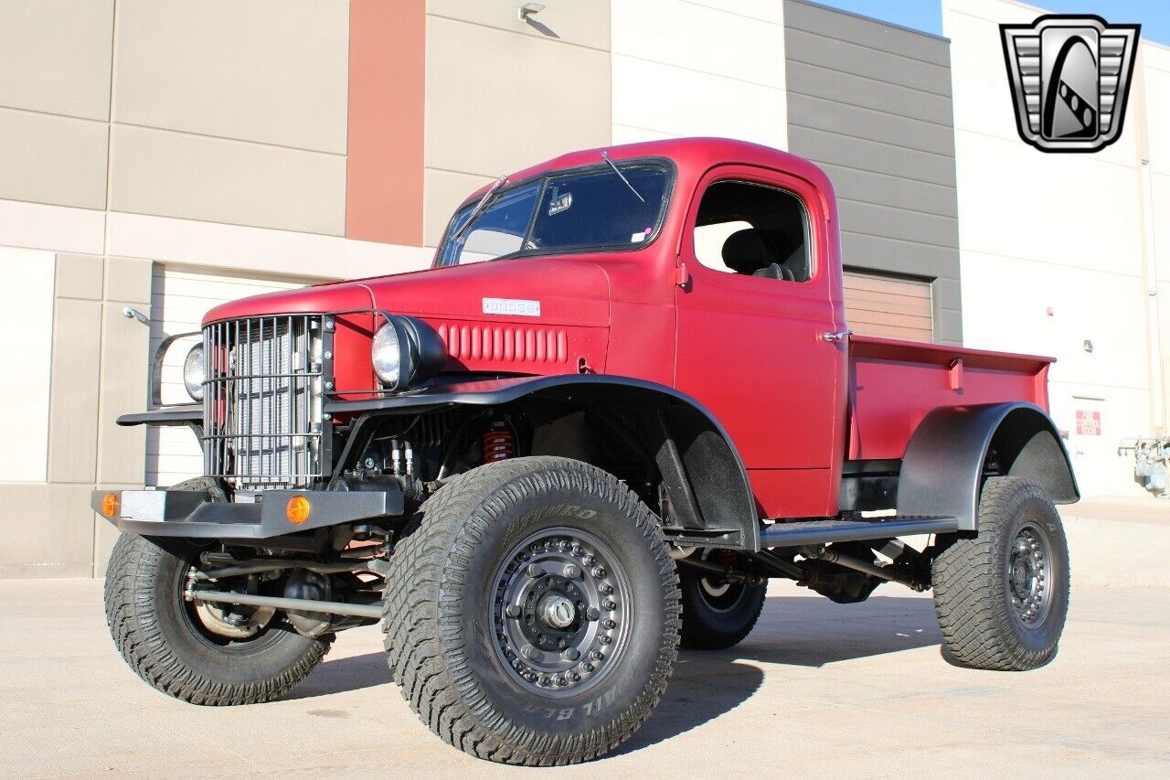 Dodge-Power-Wagon-Pickup-1941-Red-Black-29-2