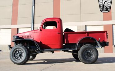 Dodge-Power-Wagon-Pickup-1941-Red-Black-29-3