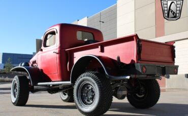 Dodge-Power-Wagon-Pickup-1941-Red-Black-29-4