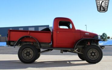 Dodge-Power-Wagon-Pickup-1941-Red-Black-29-7