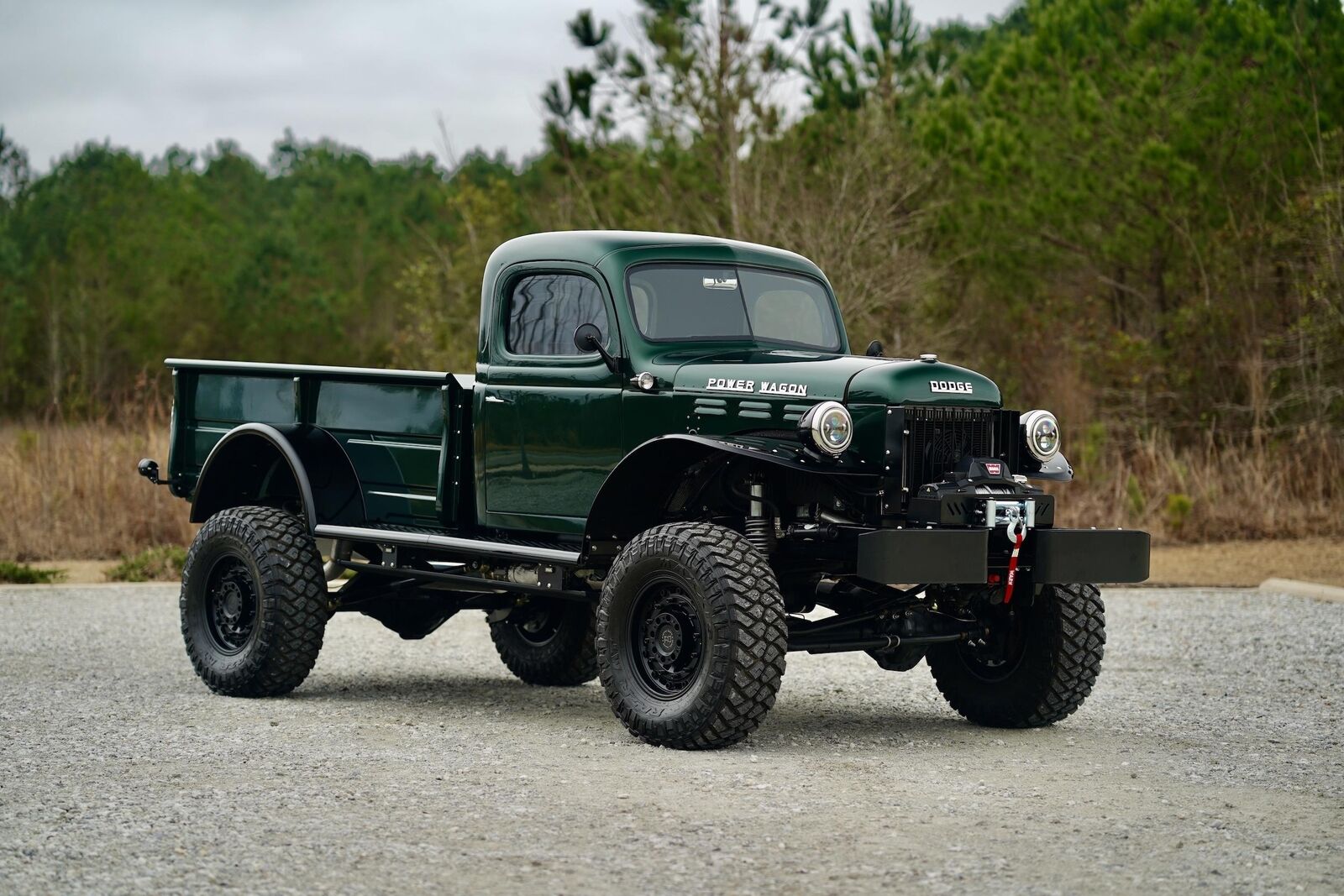 Dodge-Power-Wagon-Pickup-1946-Green-Brown-483-1