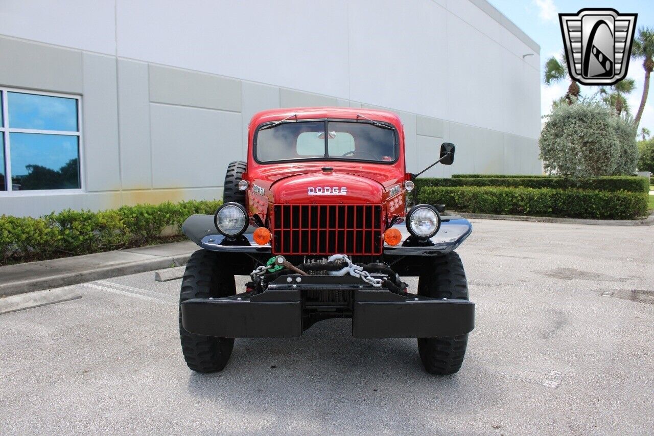 Dodge-Power-Wagon-Pickup-1963-Red-Black-70180-2