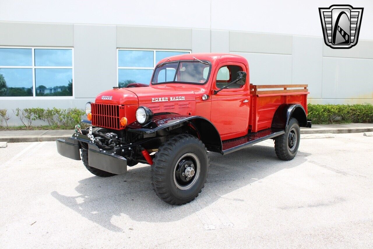 Dodge-Power-Wagon-Pickup-1963-Red-Black-70180-3