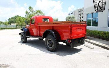 Dodge-Power-Wagon-Pickup-1963-Red-Black-70180-5