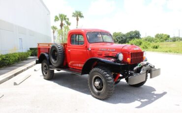 Dodge-Power-Wagon-Pickup-1963-Red-Black-70180-9