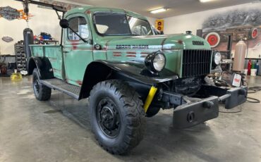 Dodge-Power-wagon-1948-green-40234-10