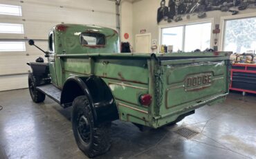 Dodge-Power-wagon-1948-green-40234-4