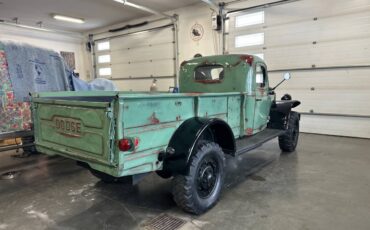 Dodge-Power-wagon-1948-green-40234-7