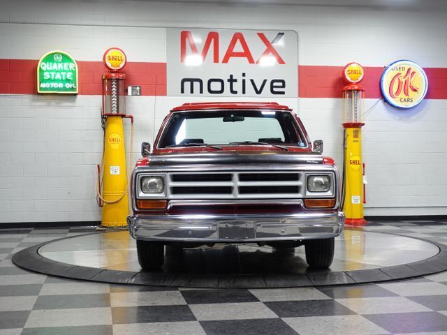 Dodge-Ram-100-1990-Red-Red-90884-4