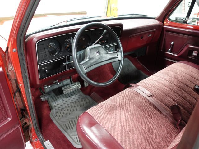 Dodge-Ram-100-1990-Red-Red-90884-8