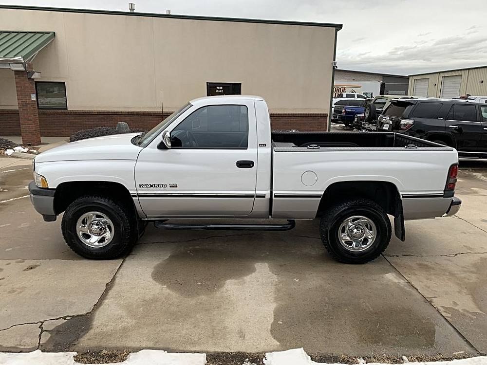 Dodge-Ram-1500-1995-white-140013-5