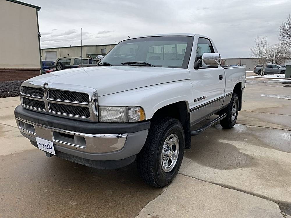 Dodge-Ram-1500-1995-white-140013-6