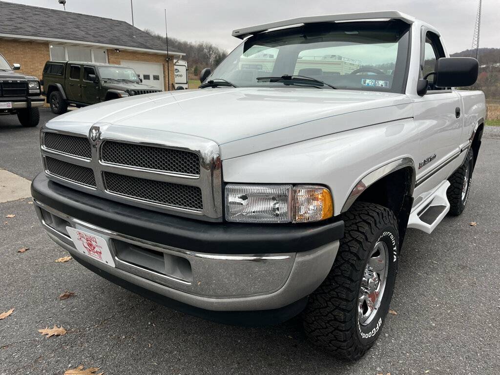 Dodge-Ram-1500-1995-white-176594-10