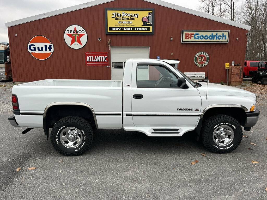 Dodge-Ram-1500-1995-white-176594-2