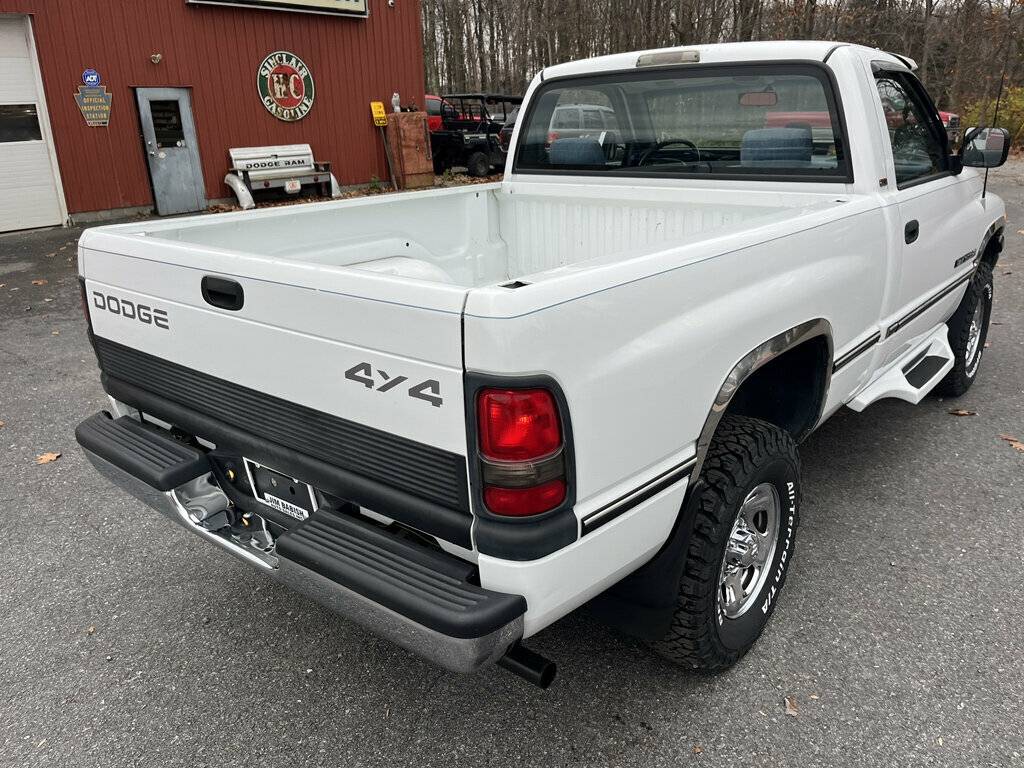 Dodge-Ram-1500-1995-white-176594-4