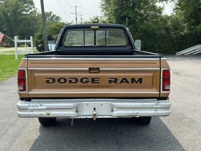 Dodge-Ram-1500-Pickup-1986-Gold-142512-5