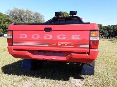 Dodge-Ram-1500-Pickup-1988-Red-Gray-193121-1