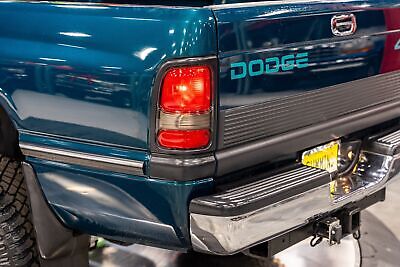 Dodge-Ram-2500-Pickup-1995-Green-Gray-215720-13