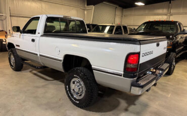 Dodge-Ram-2500-Pickup-1995-White-Gray-239551-2