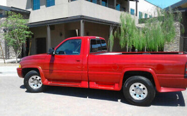 Dodge-Ram-2500-Pickup-1995-White-Red-458663-2