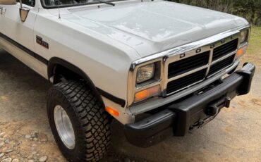 Dodge-Ram-2500-diesel-1992-white-402335-8