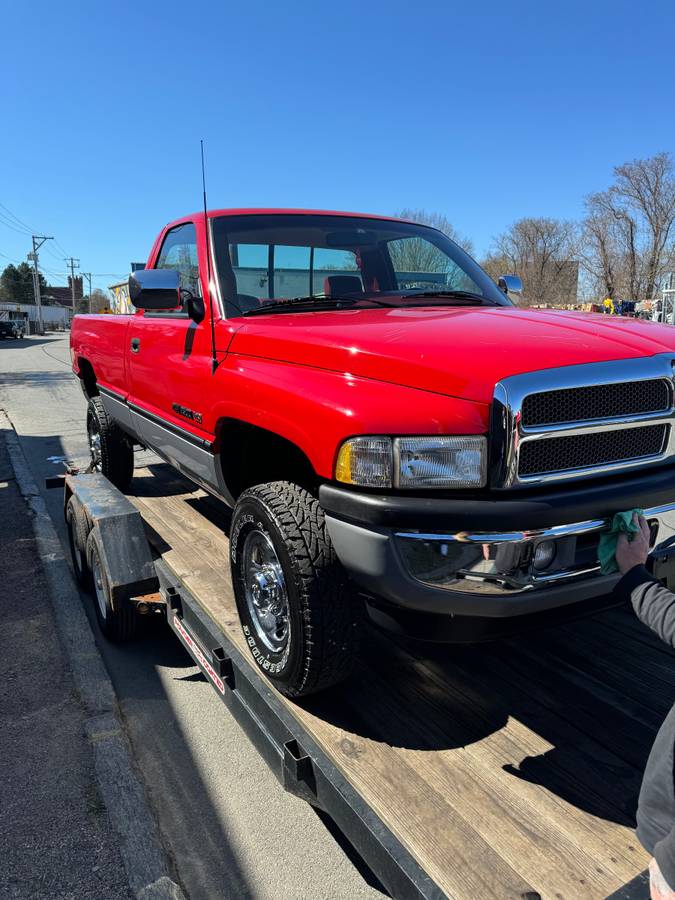 Dodge-Ram-2500-slt-1995-red-46671