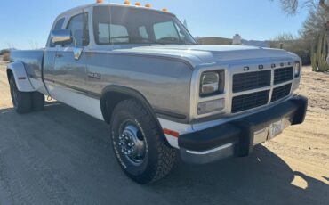 Dodge-Ram-350-d-le-diesel-1992-white-375227