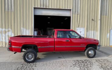 Dodge-Ram-3500-1995-red-99779-1