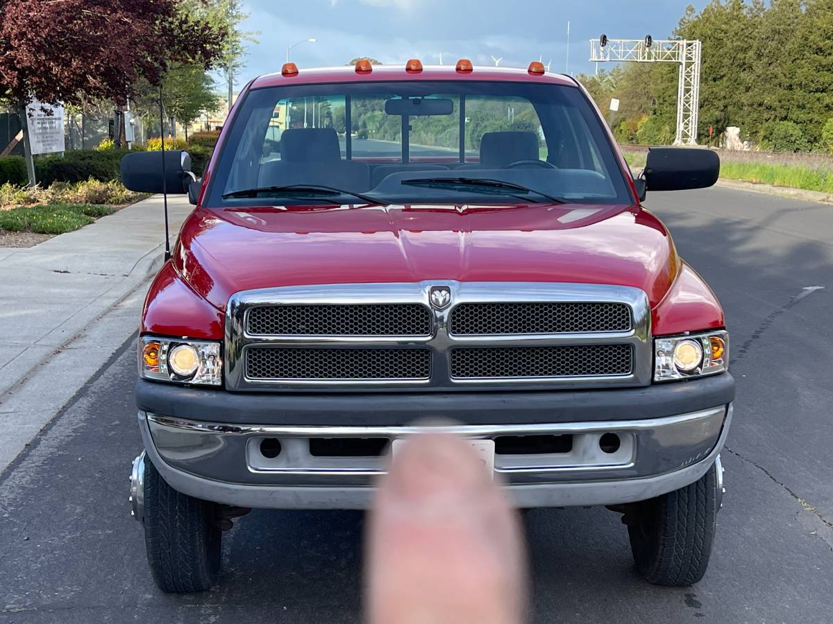 Dodge-Ram-3500-1995-red-99779-4