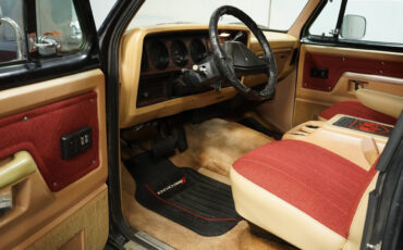 Dodge-Ramcharger-SUV-1988-Black-Tan-58720-4