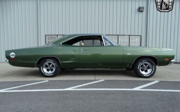 Dodge-Super-Bee-Coupe-1969-Green-Green-32628-9