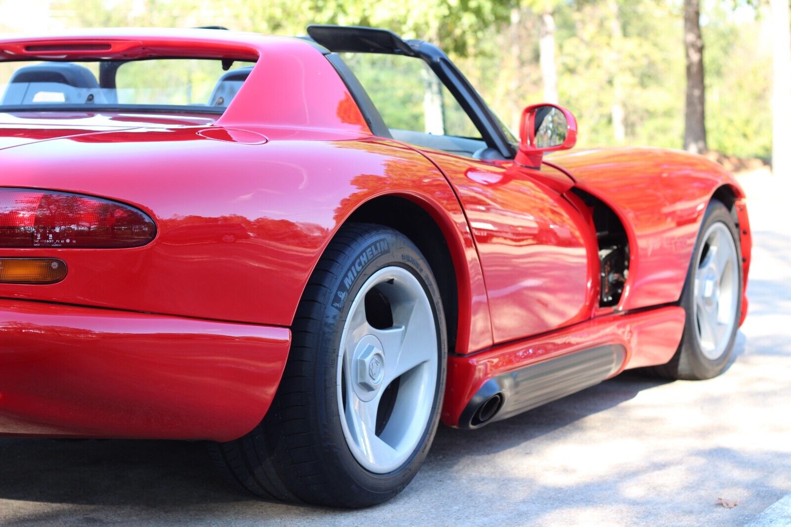 Dodge-Viper-Cabriolet-1993-Red-Gray-18427-11