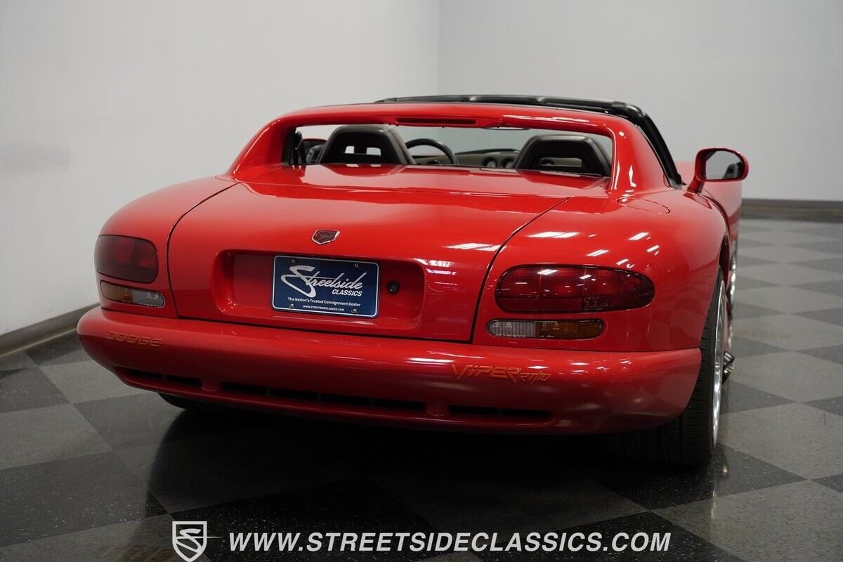 Dodge-Viper-Coupe-1993-Red-Gray-51736-10