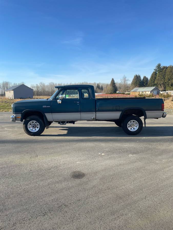 Dodge-W250-diesel-1993-green-529473-2