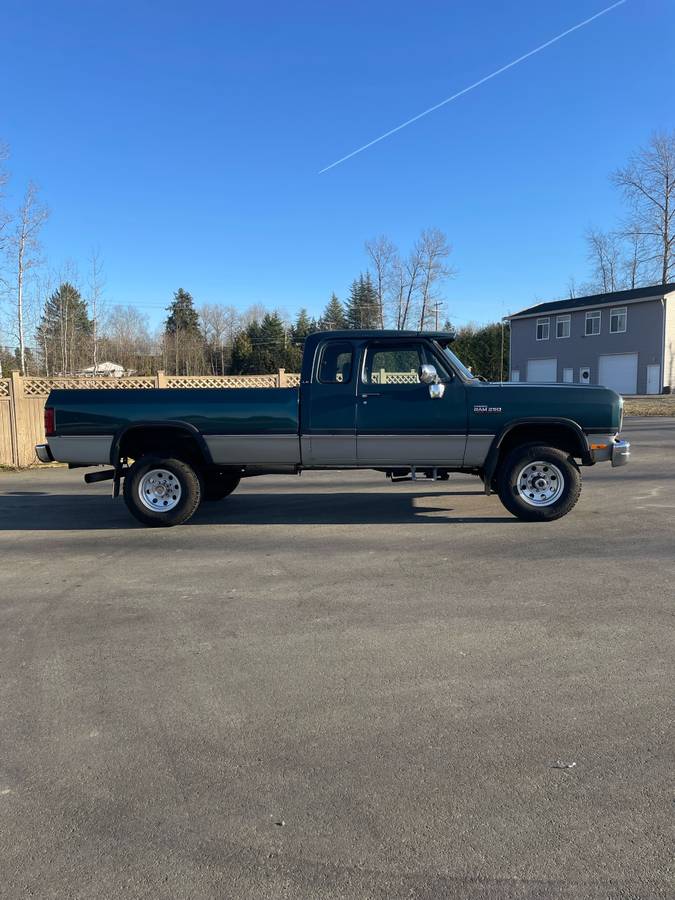 Dodge-W250-diesel-1993-green-529473-3