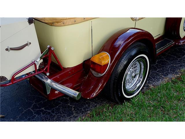 Excalibur-Phaeton-Cabriolet-1978-Beige-Brown-78858-10