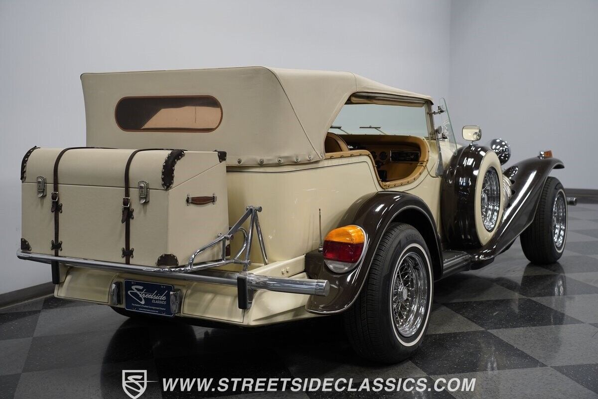 Excalibur-Series-III-1977-Cream-Tan-62776-11