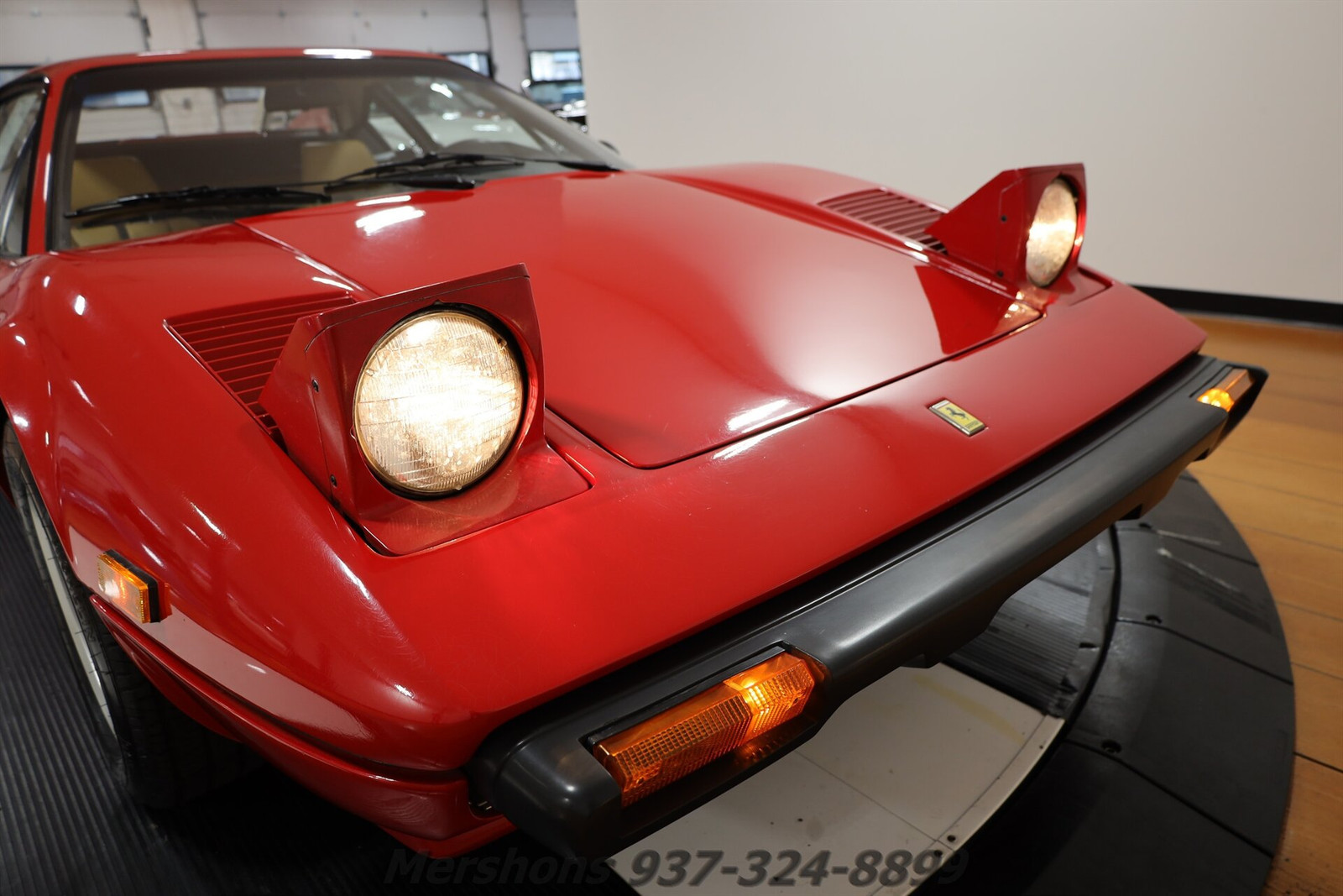 Ferrari-308-Coupe-1979-Red-Tan-42858-8