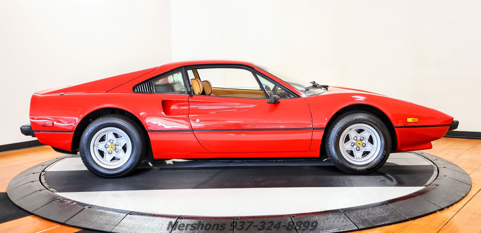 Ferrari-308-Coupe-1979-Red-Tan-59053-7