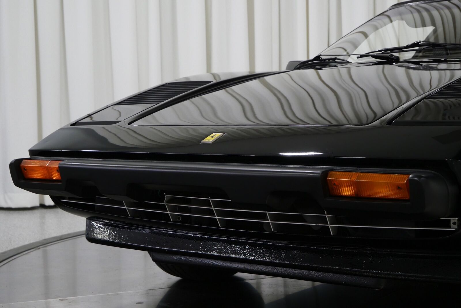 Ferrari-308-Coupe-1980-Nero-Nero-30969-37