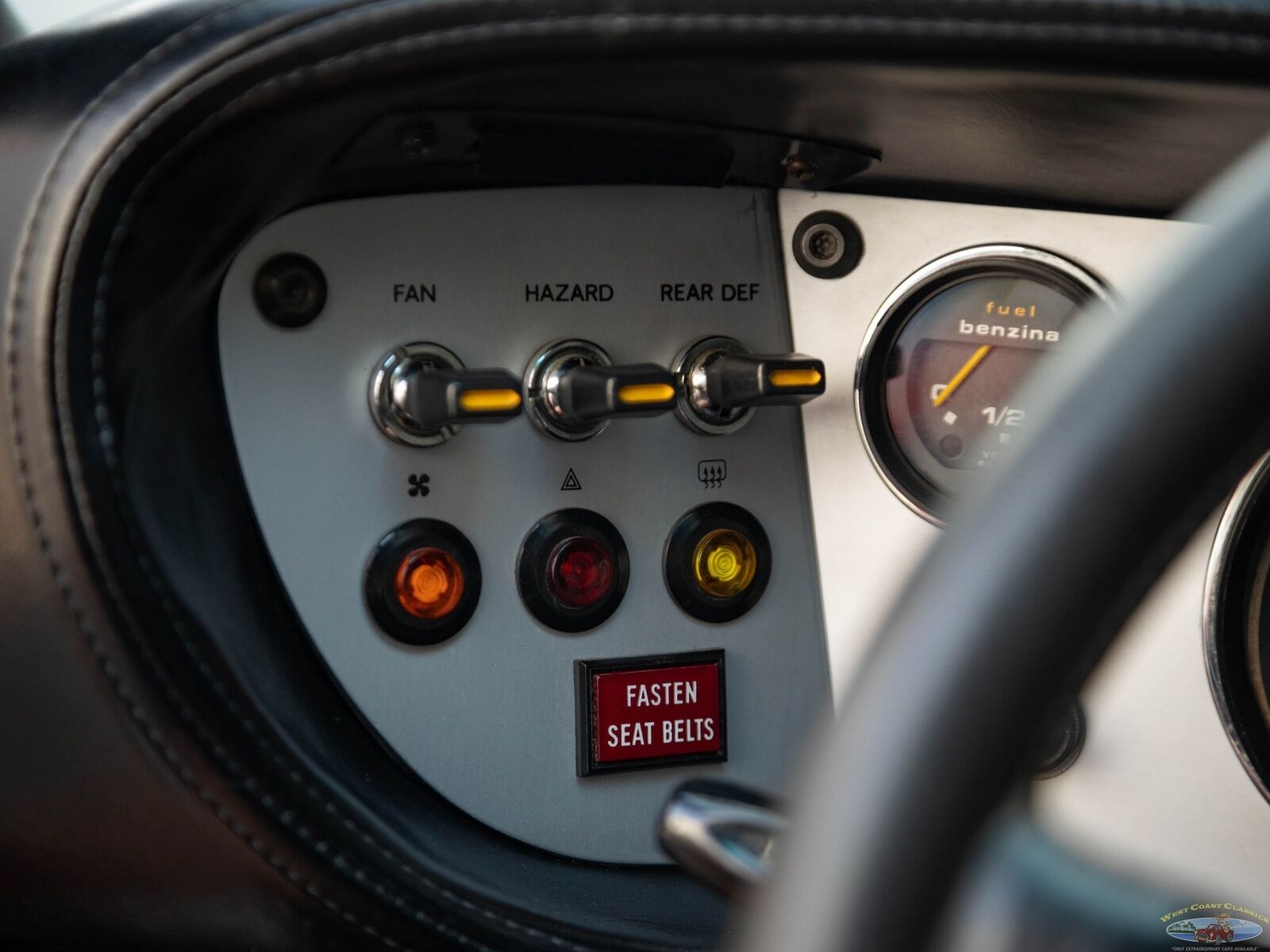 Ferrari-308-DINO-GT4-1975-Red-Black-96858-37