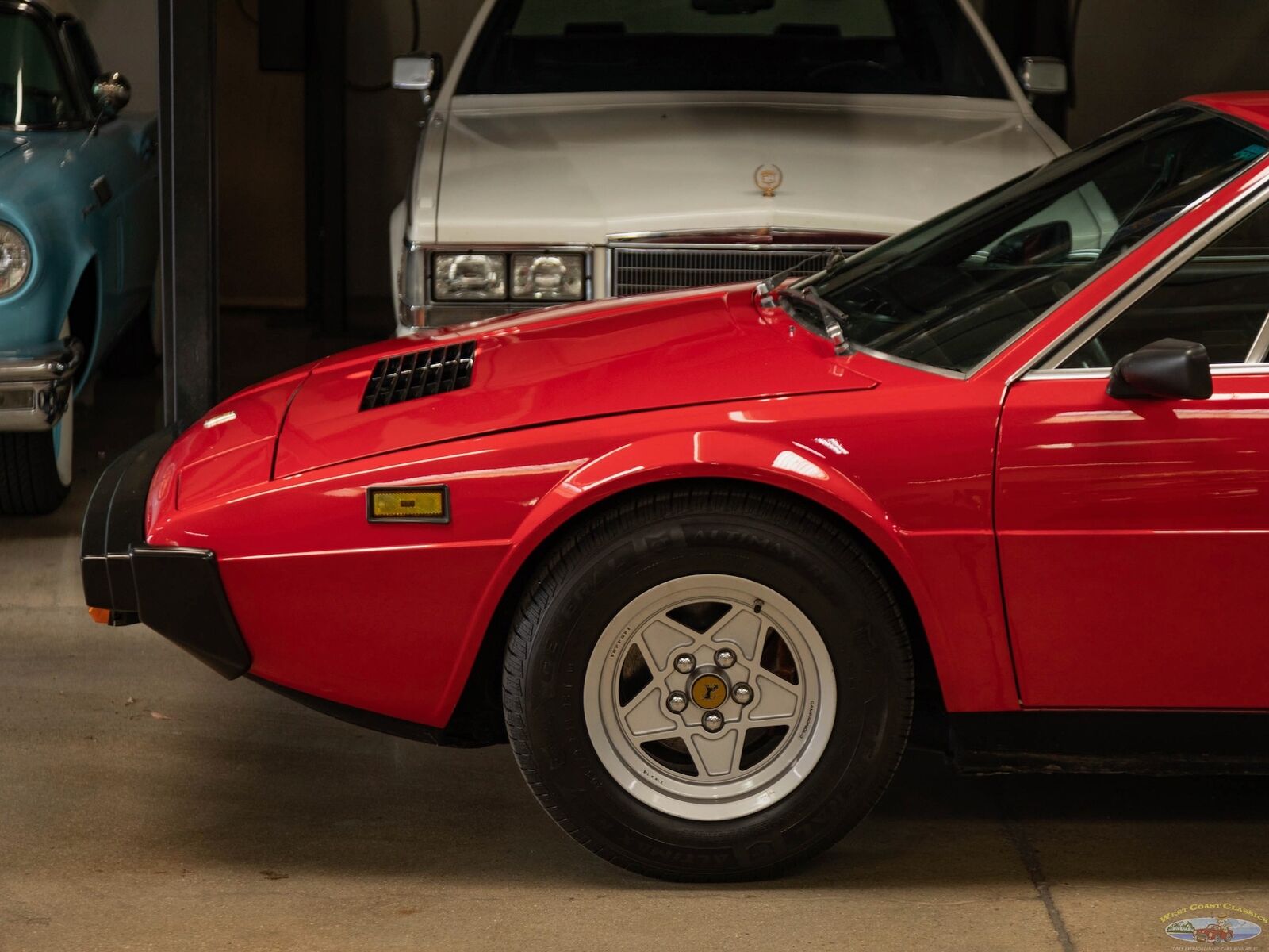 Ferrari-308-DINO-GT4-1975-Red-Black-96858-4