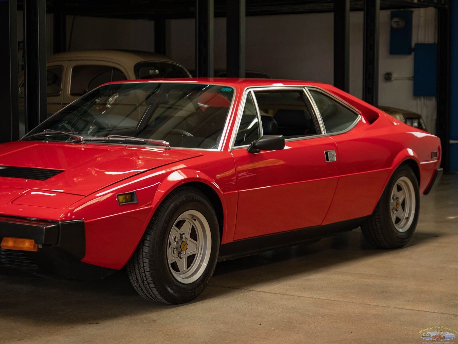 Ferrari-308-DINO-GT4-1975-Red-Black-96858-8