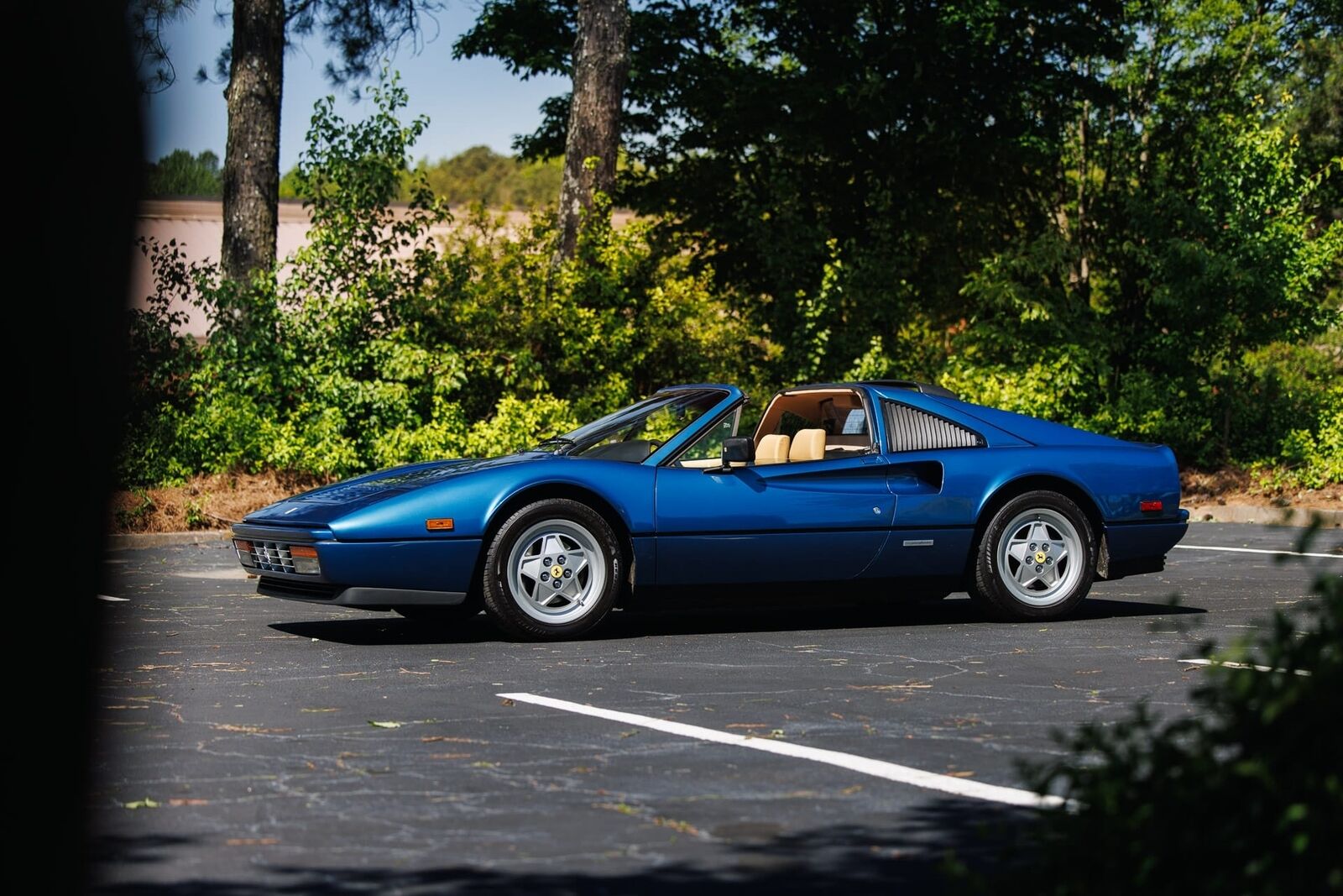 Ferrari-328-1989-Blue-Tan-18089-4