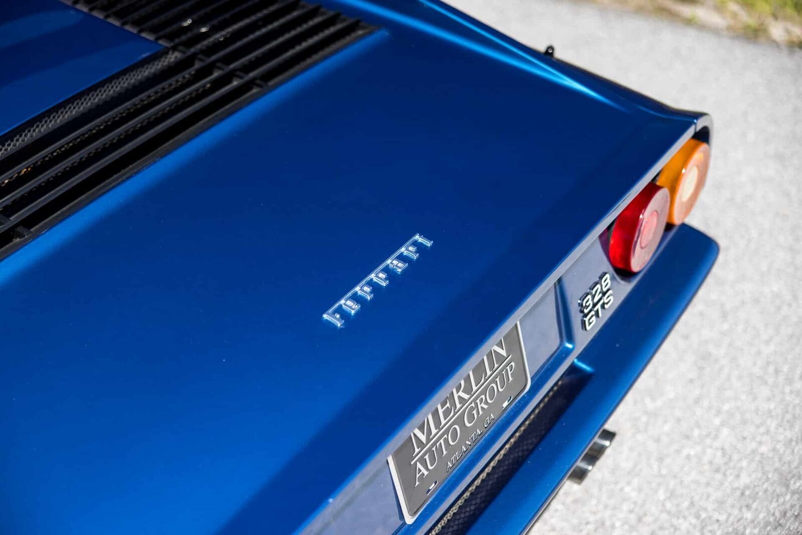 Ferrari-328-1989-Blue-Tan-18089-8