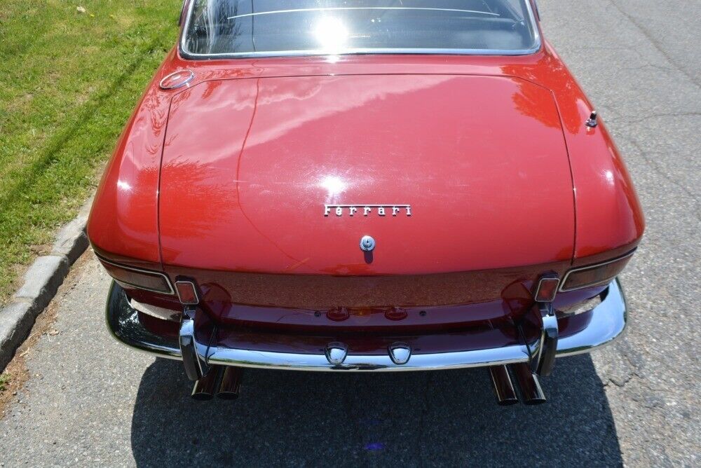 Ferrari-330-GT-1967-Red-Black-0-7