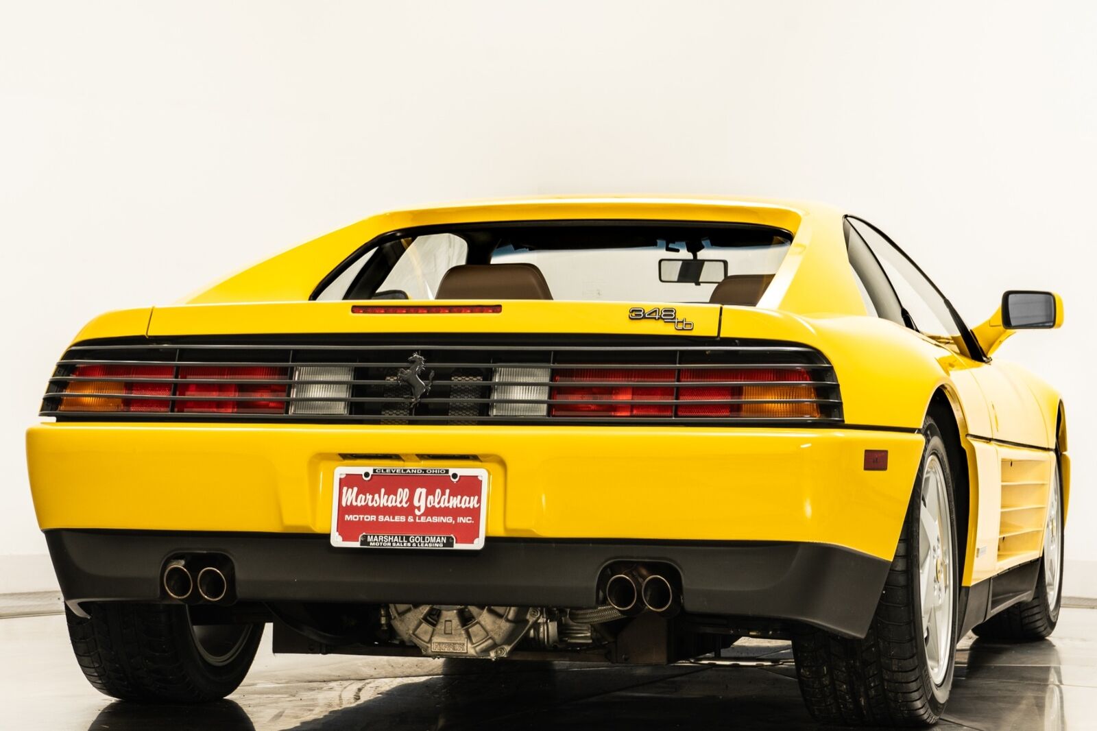 Ferrari-348-Coupe-1991-Giallo-Ferrari-Beige-7715-7