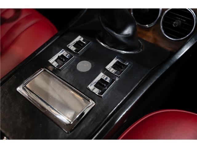 Ferrari-365-Coupe-1970-Blu-Chiaro-Metallic-Rosso-131709-21