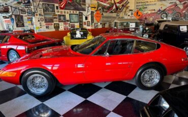 Ferrari-365-gtb4-daytona-coupe-1971-red-69610